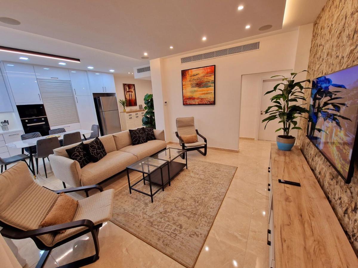 Sveltos Residence Suites Larnaca Exterior photo